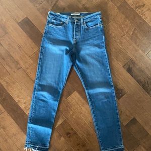 Levi’s wedgie icon